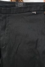 Load image into Gallery viewer, Pantalon satin noir mince vintage Guess 2000 pour femme taille 26
