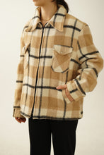 Charger l&#39;image dans la galerie, Manteau en laine vintage
