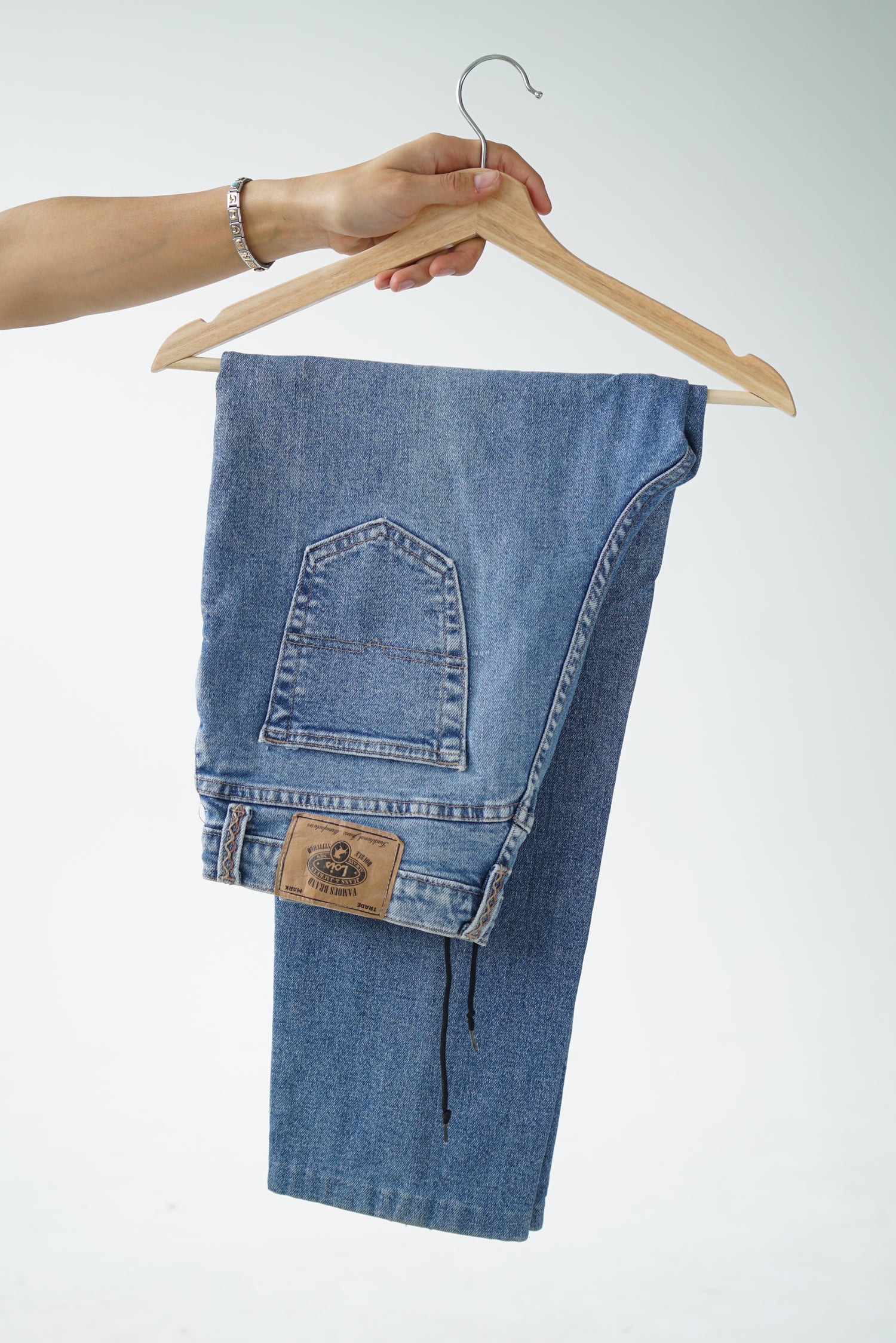 Vintage Lois jeans with shoe lace belt