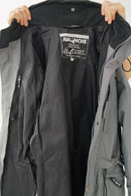 Charger l&#39;image dans la galerie, Fou deux pièces vintage Avalanche ski suit, snow suit à manteau long gris M
