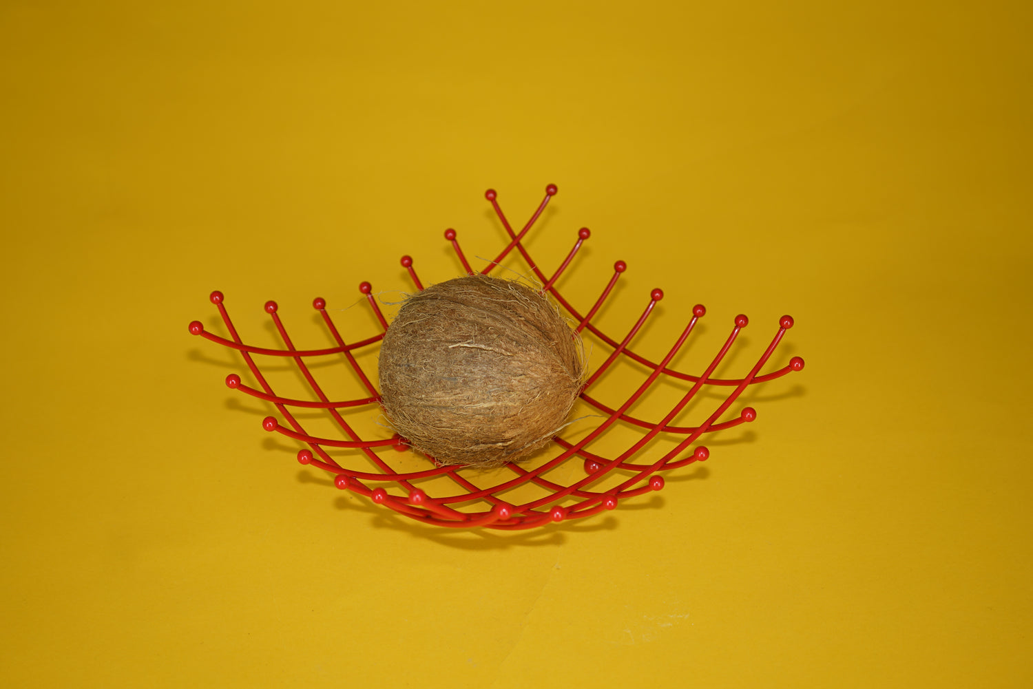 Panier à fruit rétro en métal rouge