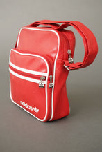 Charger l&#39;image dans la galerie, Classique sac vintage Adidas rouge
