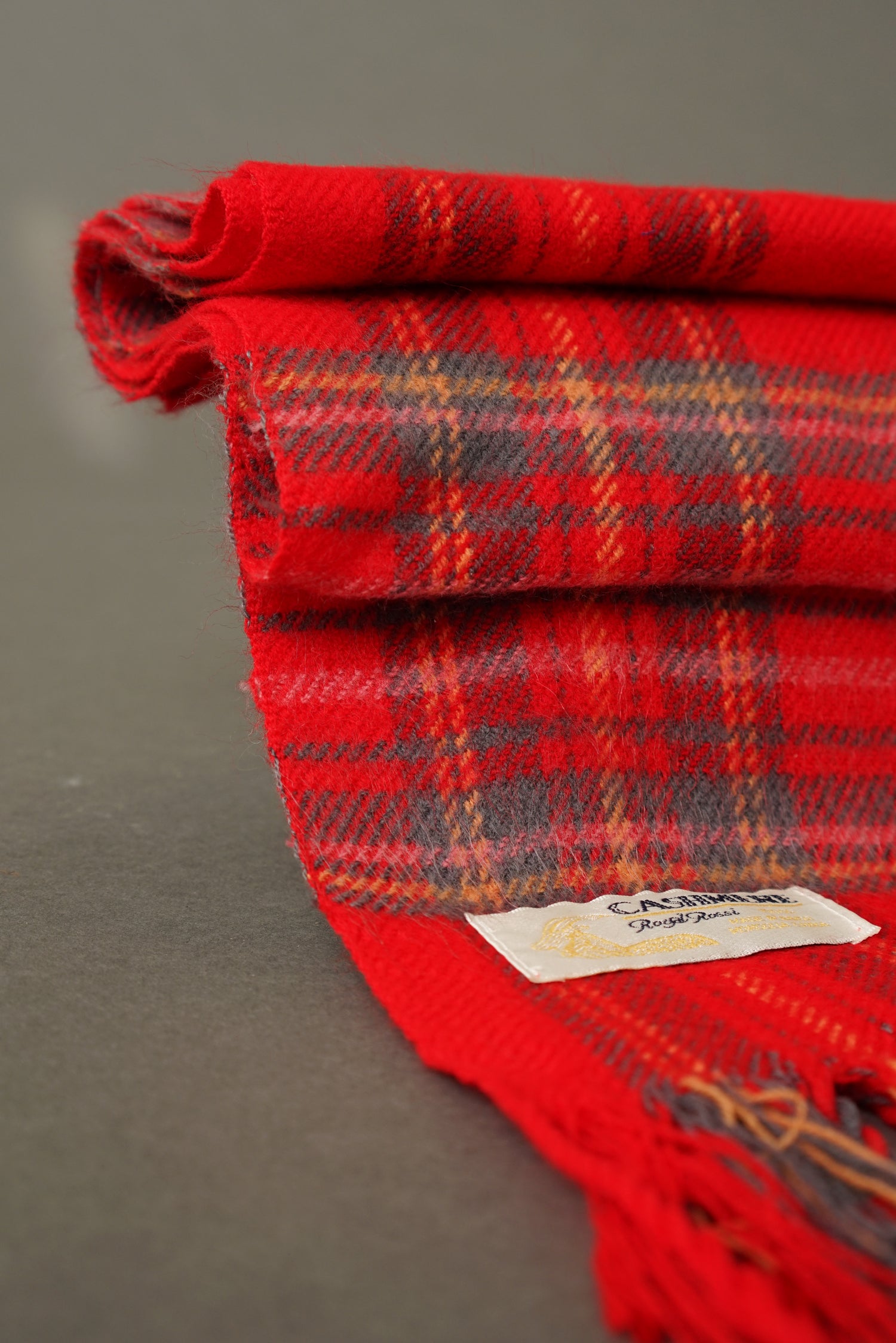Cashmere tartan scarf
