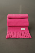 Load image into Gallery viewer, Vintage pink fleece scarf
