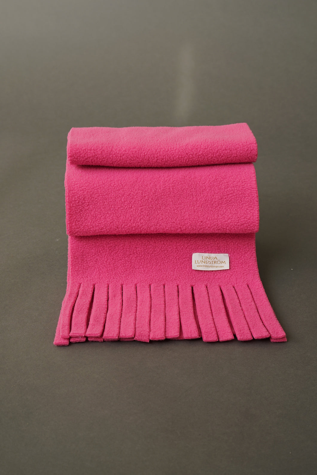 Vintage pink fleece scarf