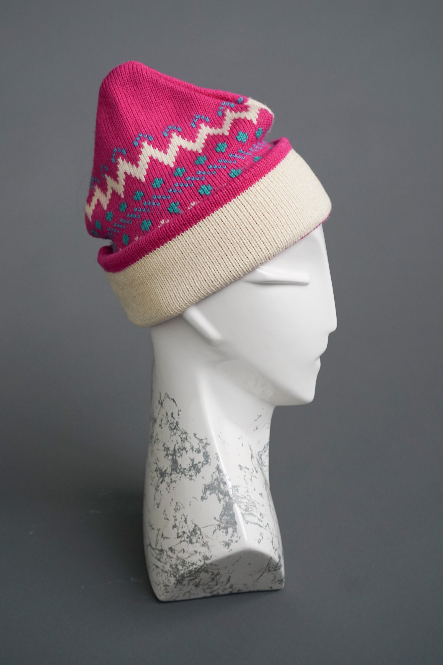 Vintage wool pink beanie 
