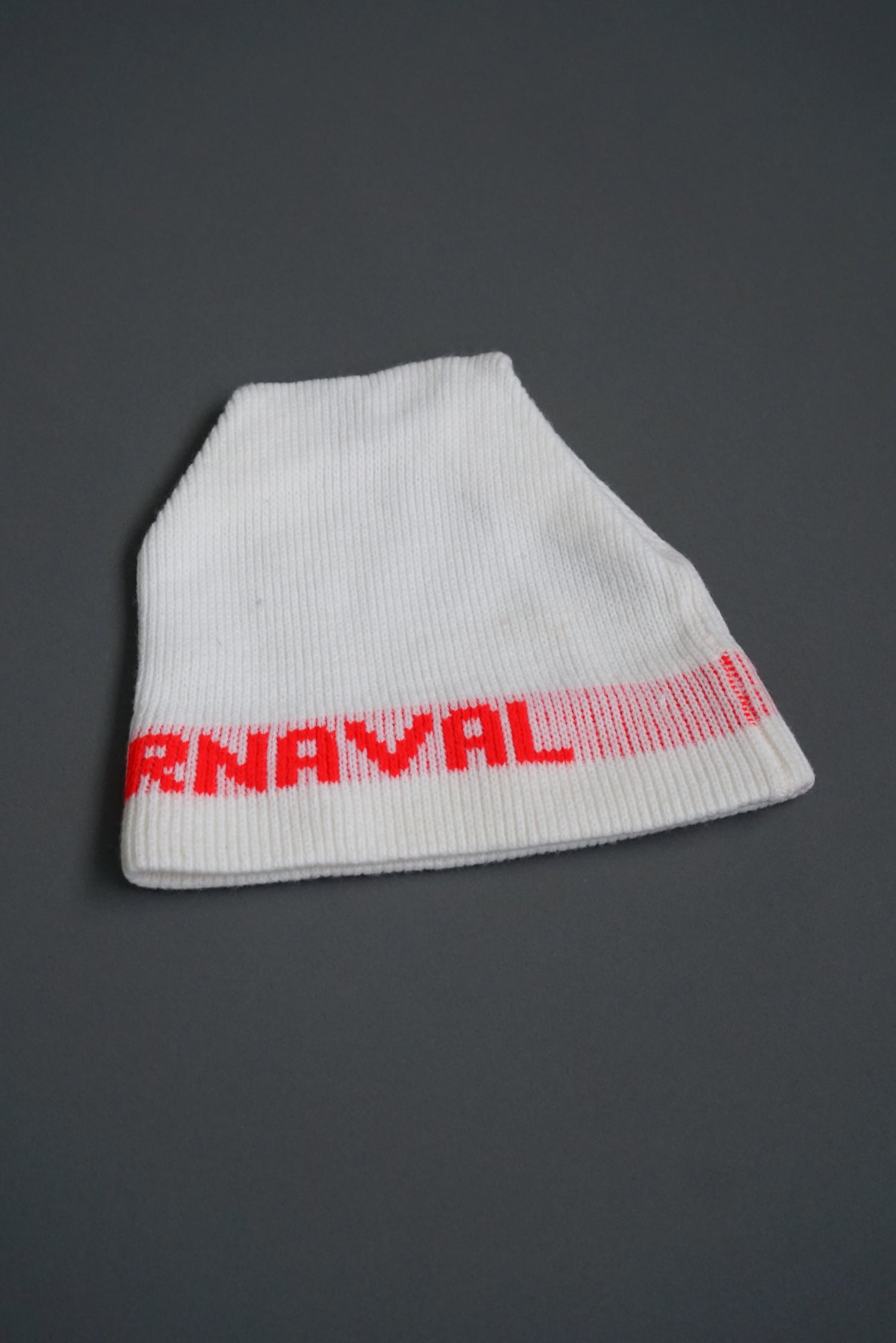 Joyeux Carnaval beanie