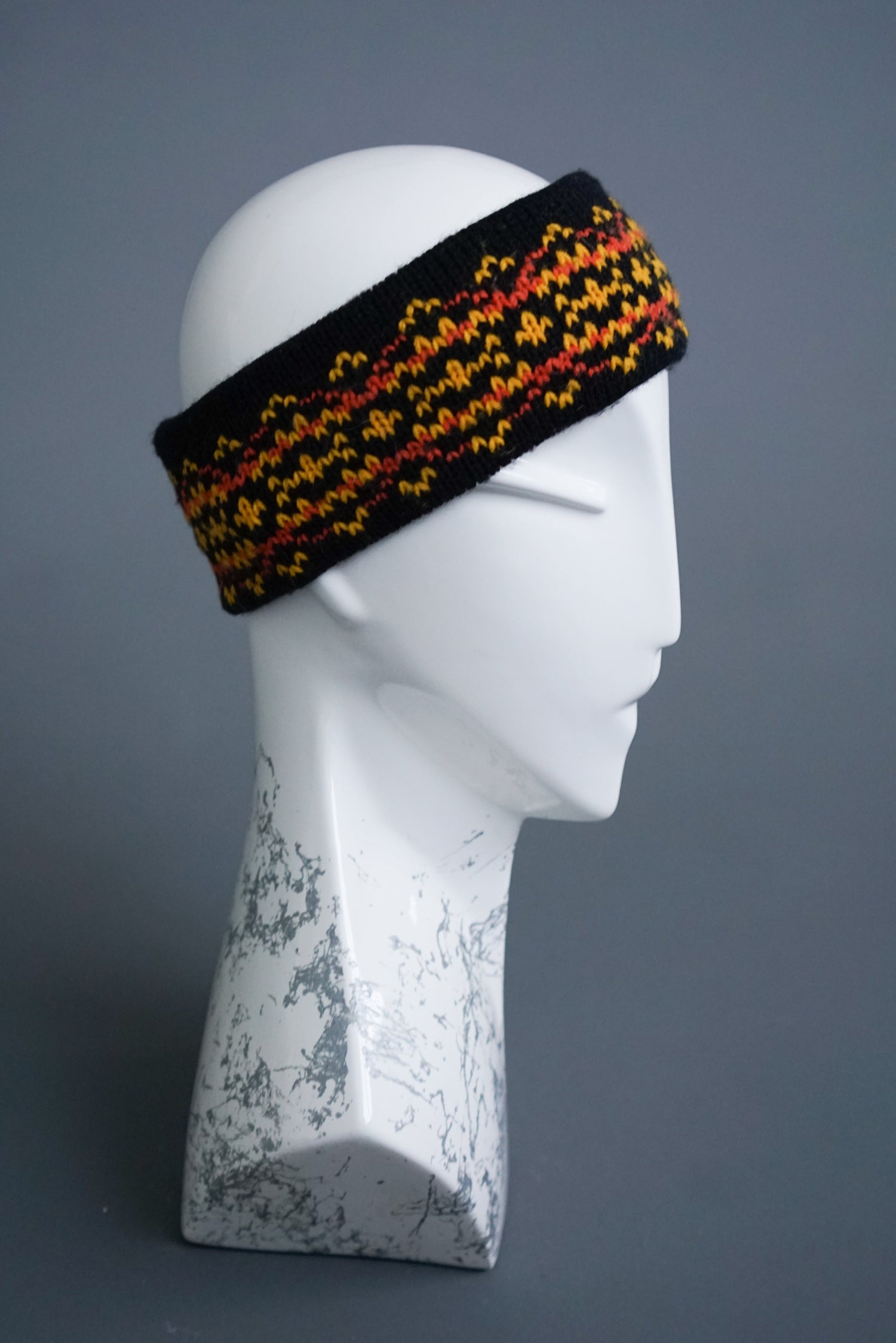 Vintage black and yellow headband