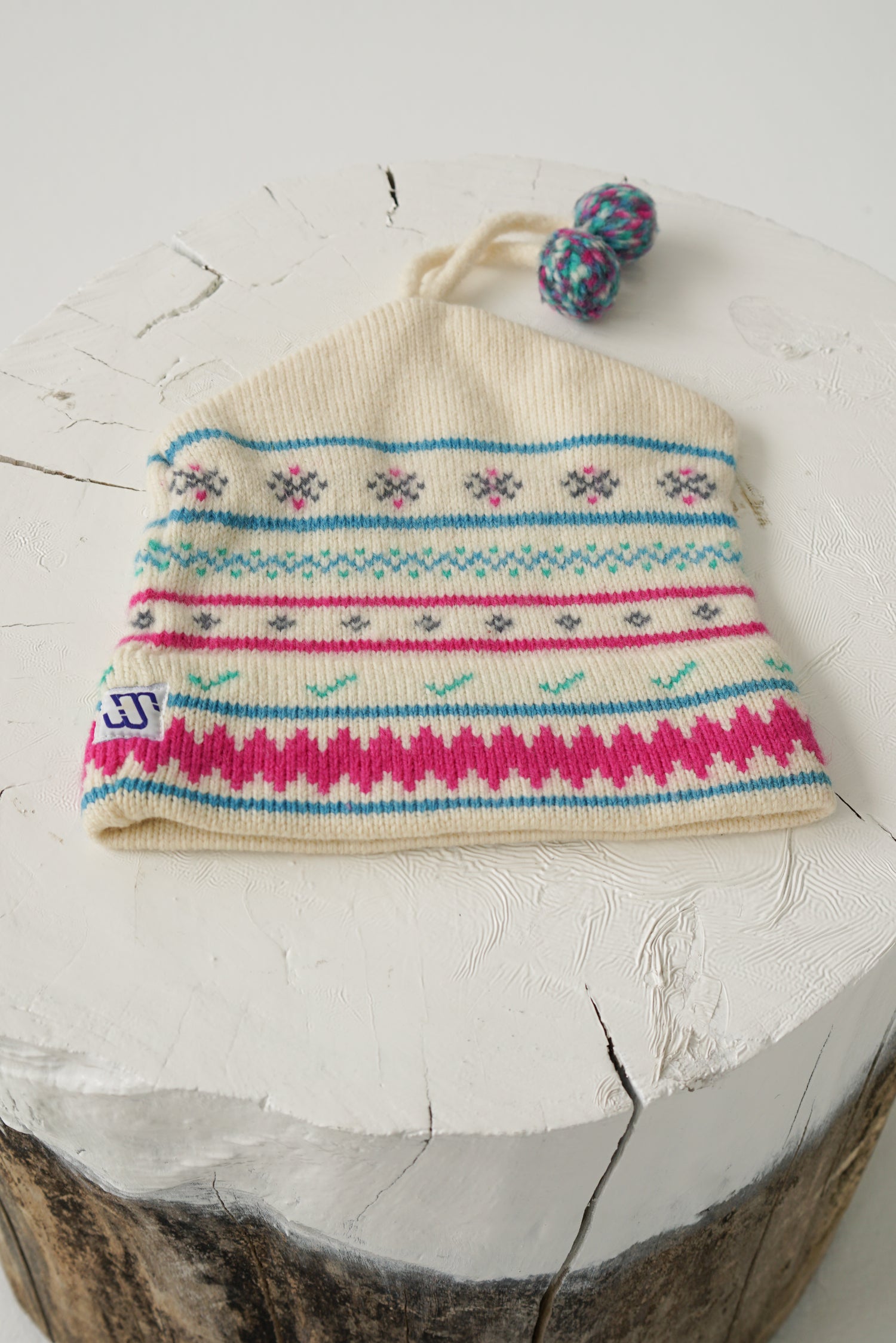 Vintage wool Murray Merkley beige beanie with patterns size S