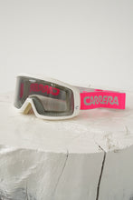 Charger l&#39;image dans la galerie, Lunette de ski vintage Carrera Pioneer Everclear blanche et rose fluo taille standard
