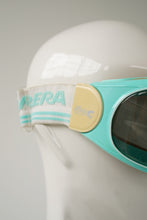 Load image into Gallery viewer, Lunette de ski vintage Carrera FairLady Everclear turquoise et blanche pour petit visage
