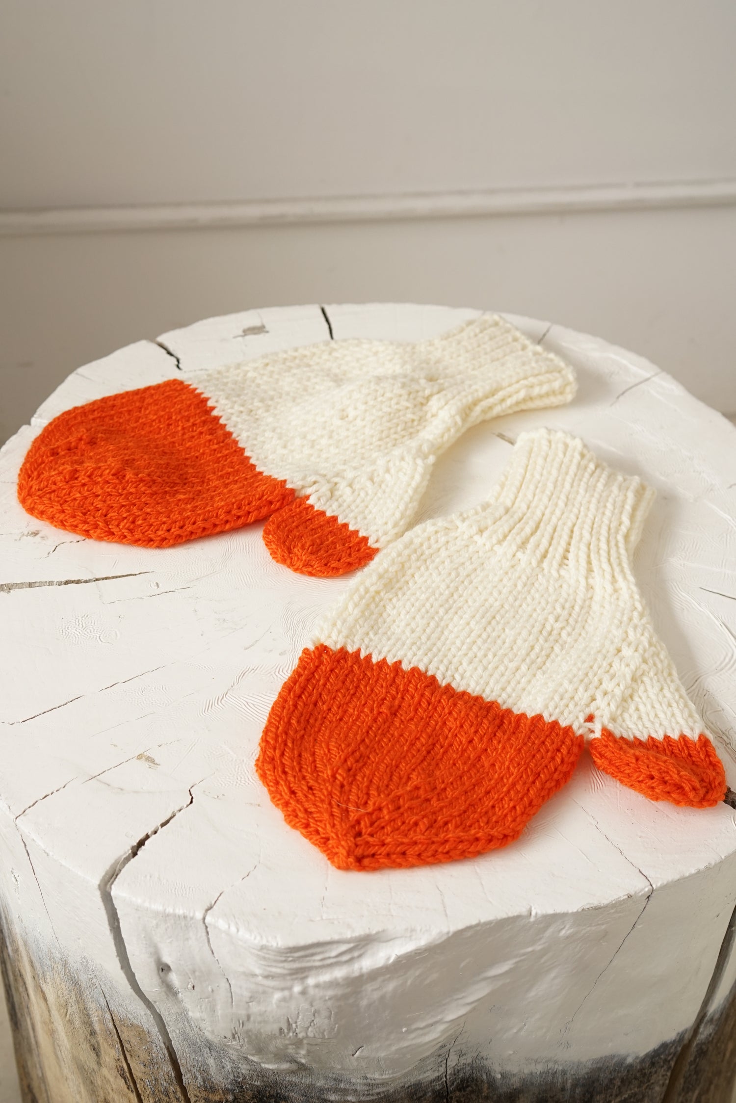 Mitaines en tricot vintage blanche et orange jamais portées XL