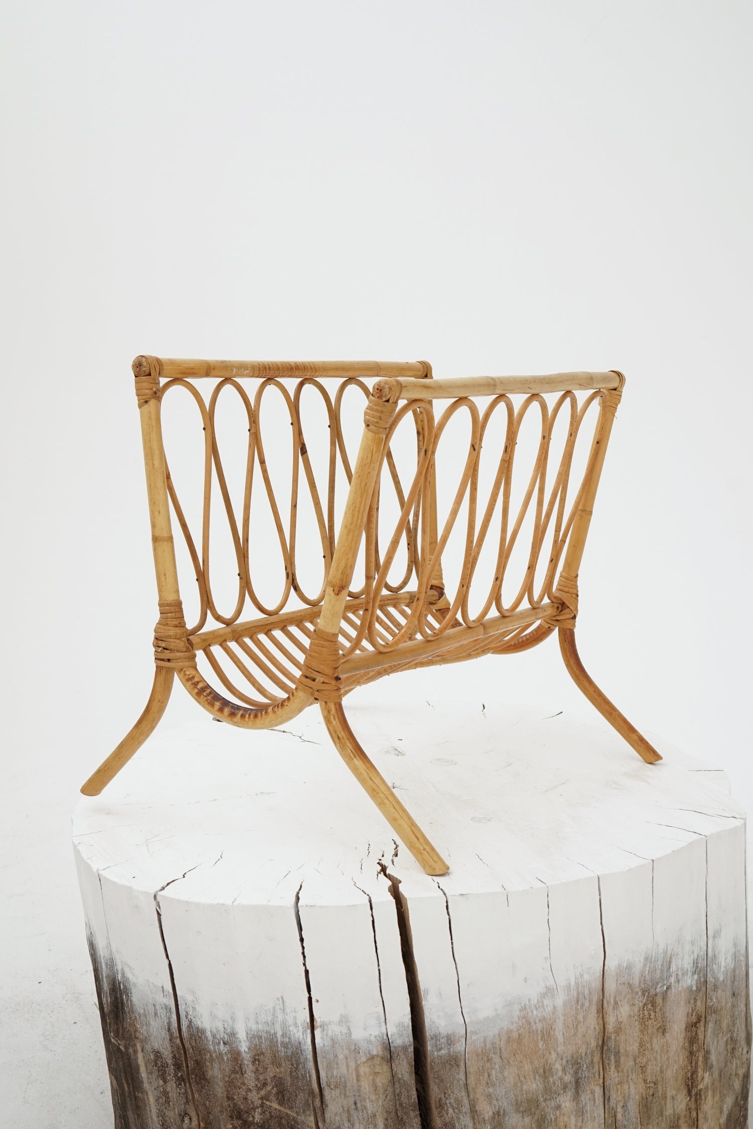 Porte revue en bambou vintage style italien
