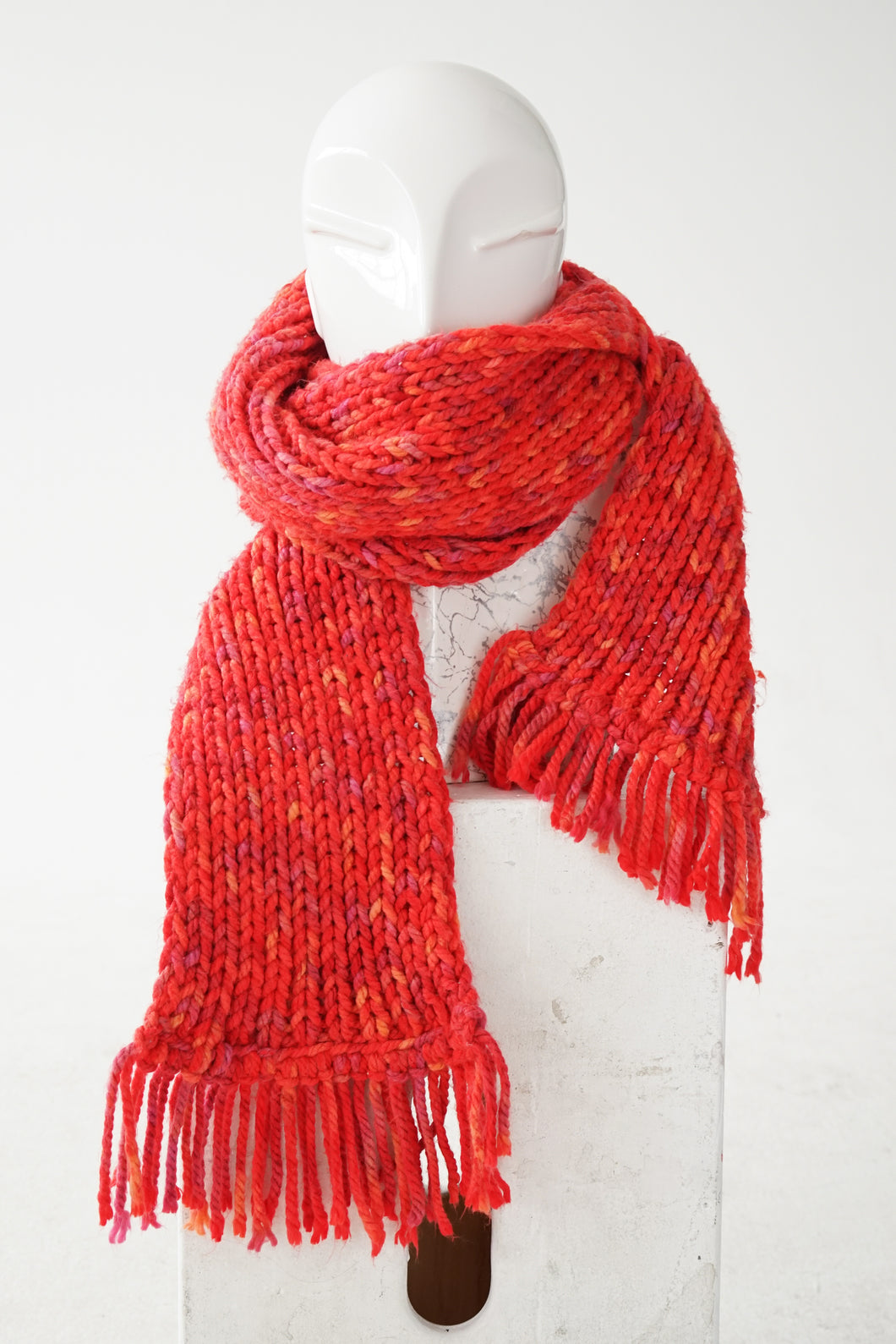 Foulard en tricot rouge/orange