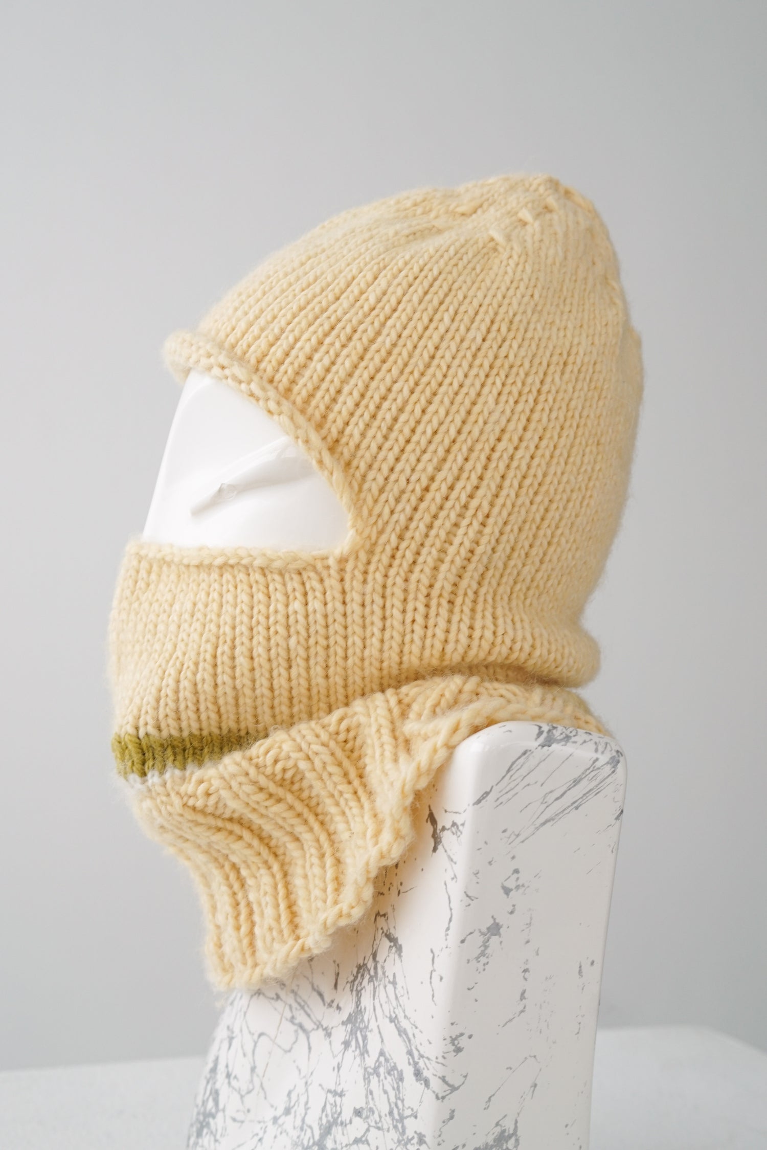 Balaclava versatile couleur crème neuf O/S