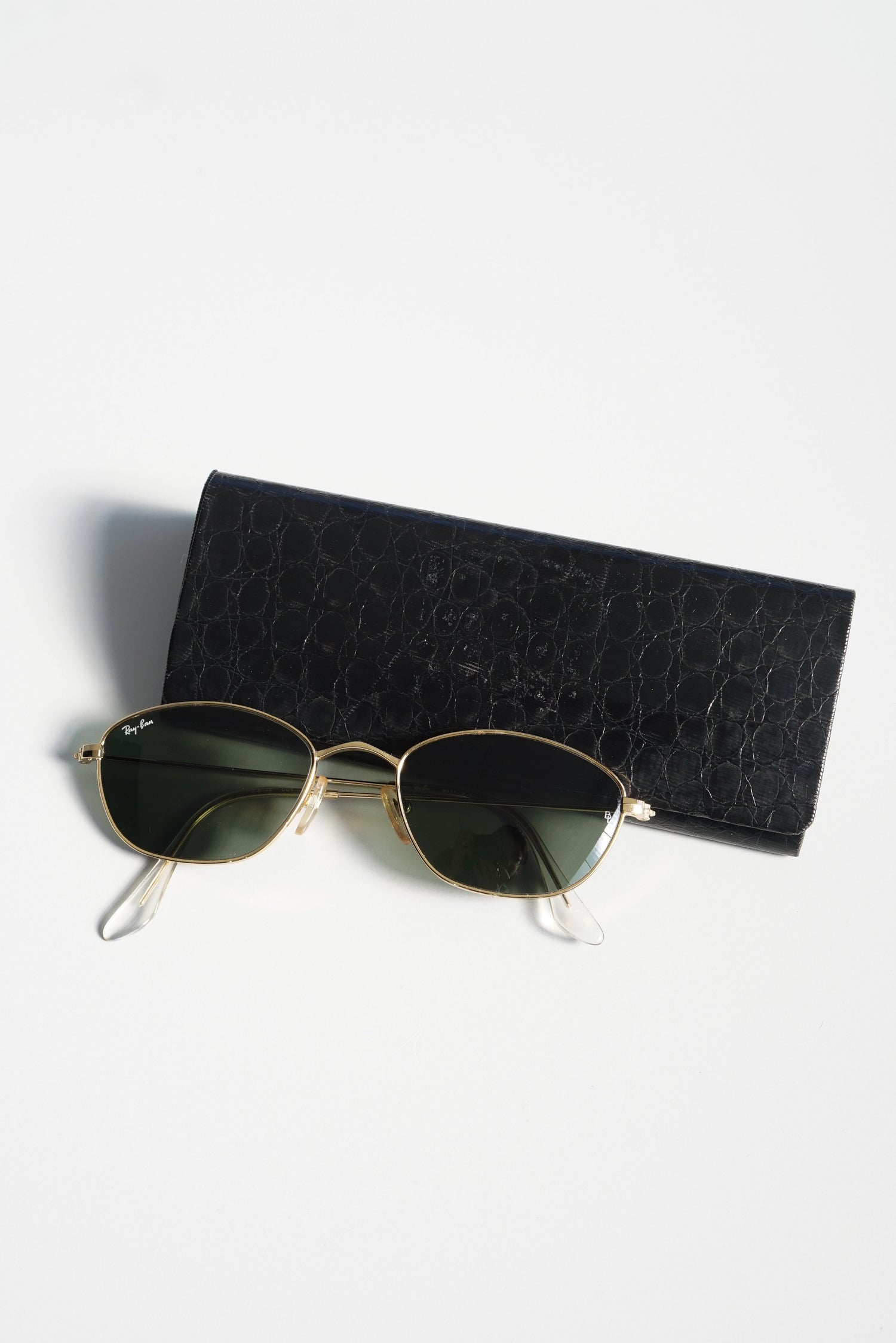 Rayban Gatsby Metal Tea Cup Collection (3135) in gold & green solid color