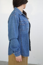 Load image into Gallery viewer, Chemise en jeans 90s Jacob taille M
