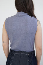 Load image into Gallery viewer, Camisole turtleneck taille M 100% coton faite au Canada
