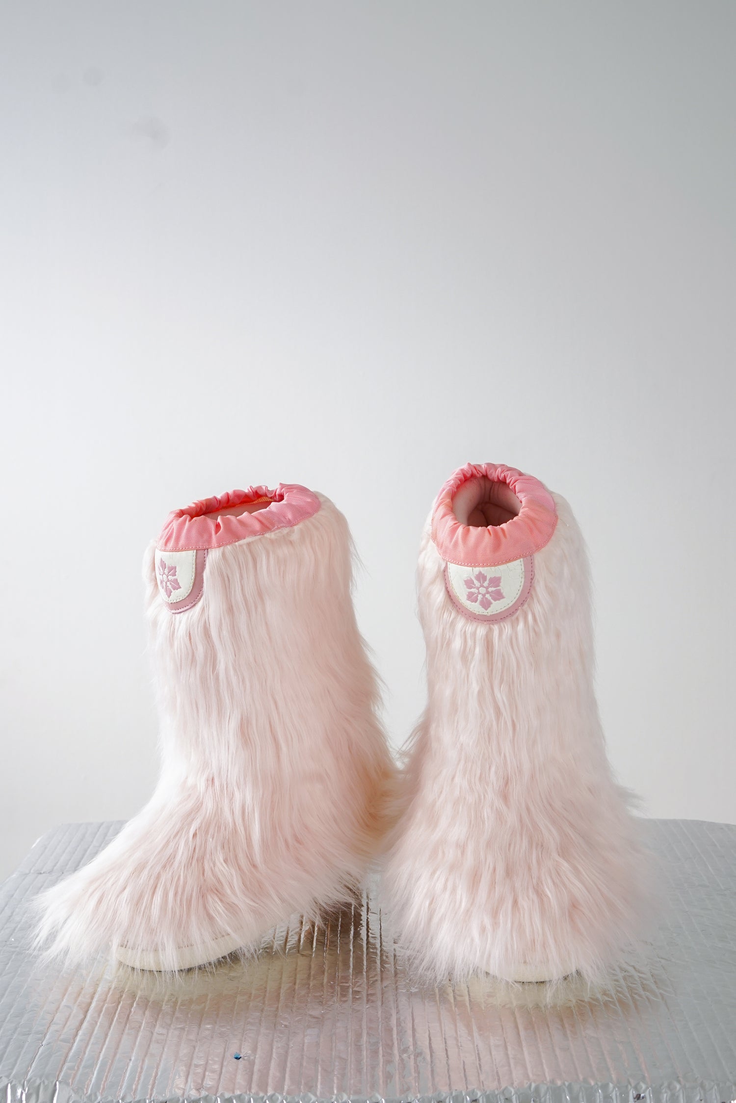 Moonboot 725 pink faux-fur taille 8-10