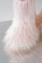 Load image into Gallery viewer, Moonboot 725 pink faux-fur taille 8-10
