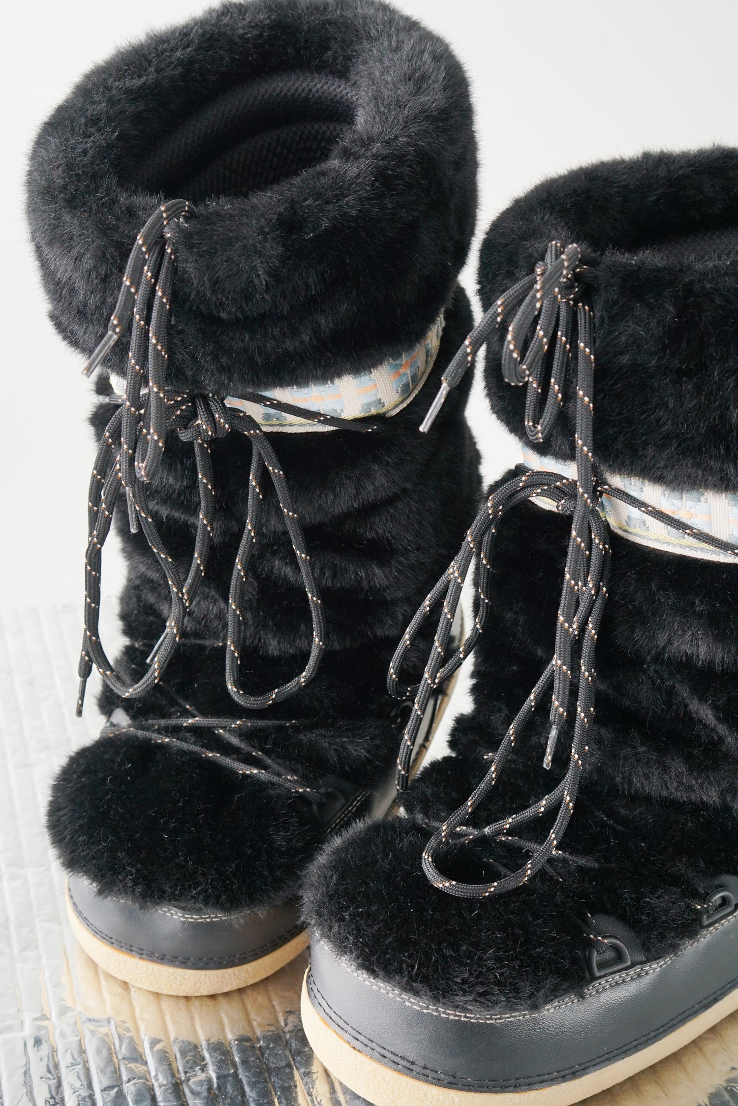 Moonboot Bliss faux fur noir taille 8 - 9