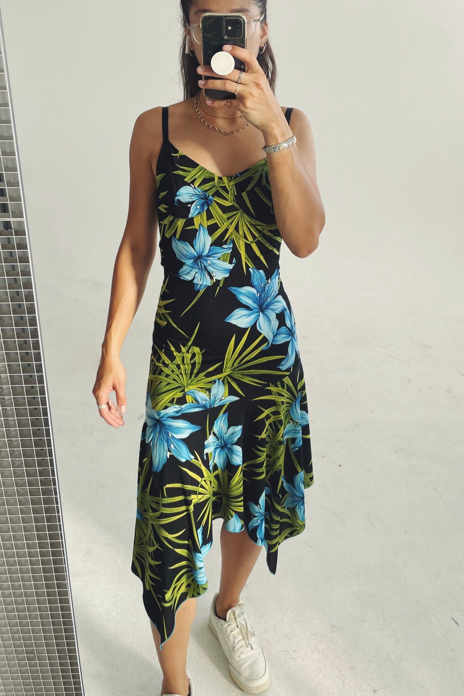 Robe unique évantail très jolie Nana Baila taille S-M