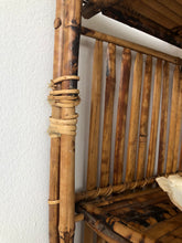 Charger l&#39;image dans la galerie, Étagère murale vintage en bambou italien

